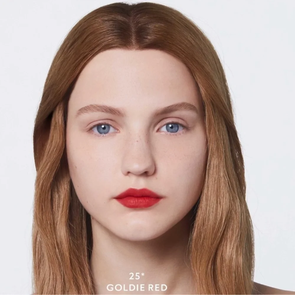 Gucci | Lipstick | Rouge A Levres Liquide Mat | Goldie Red